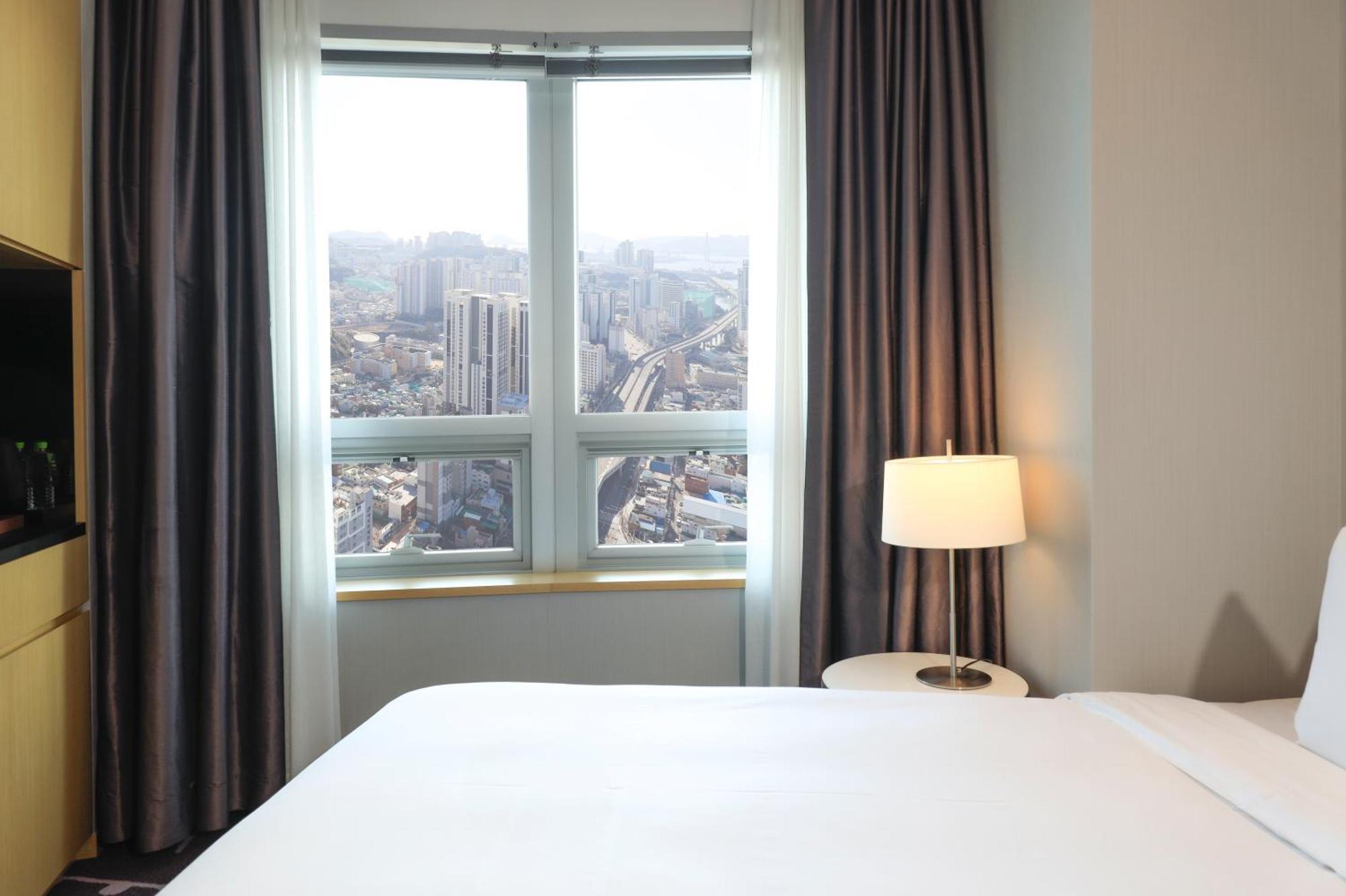 Avani Central Busan Extérieur photo